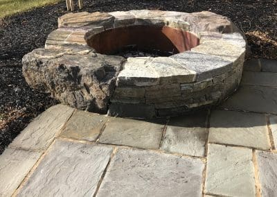 Paver Patio With Outdoor Fire Pit