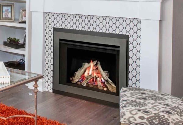 Valor - H3 Fireplace - Image 2
